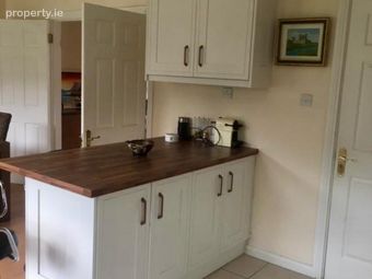97 Forster Court, Galway, Bohermore, Co. Galway - Image 5