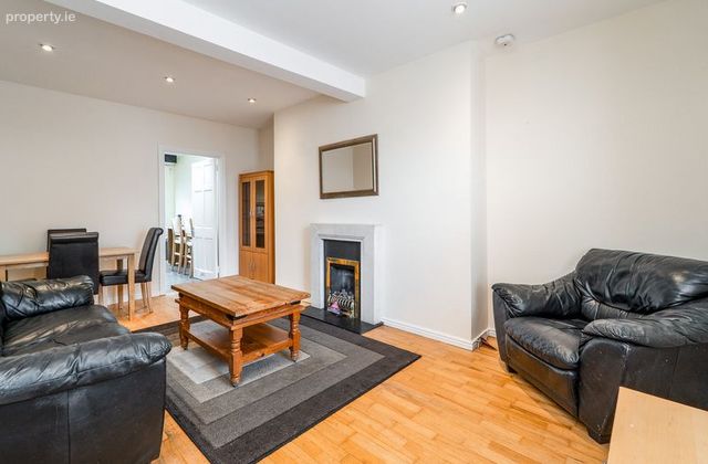 1 Clontarf Park, Clontarf, Dublin 3 - Click to view photos