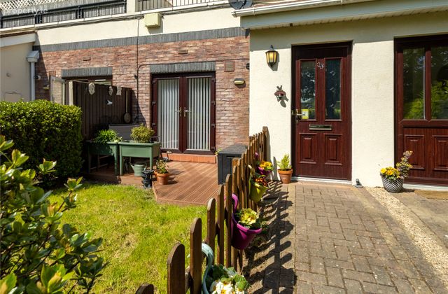 23 Charlesland Wood, Greystones, Co. Wicklow, Greystones, Co. Wicklow - Click to view photos