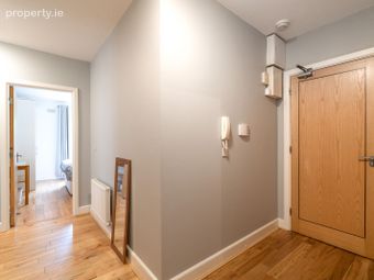 Brent House, Redcourt Oaks, Clontarf, Dublin 3 - Image 2