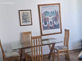 Apartment 16, Killashee House, Spencer Dock, Dubli, IFSC, Dublin 1 - Image 2