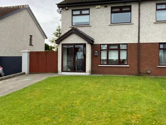15 Castle Heights, Castletown Road, Dundalk, Co. Louth - Image 2