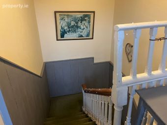 3 The Courtyard, Newtown Avenue, Blackrock, Co. Dublin - Image 4