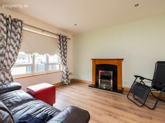 20 Village Grove, Kilbreck, Stamullen, Co. Meath, Stamullen, Co. Meath - Image 2