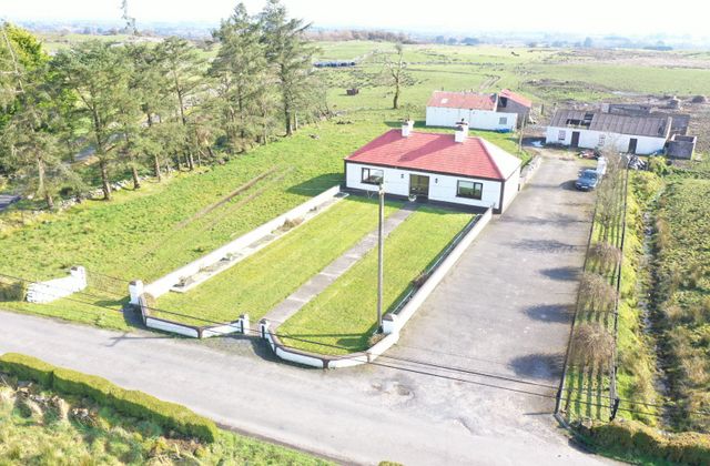Ardkill, Ballaghaderreen, Co. Roscommon - Click to view photos