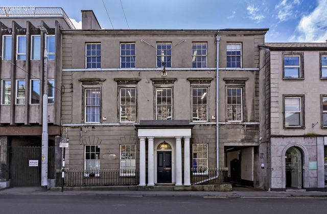 Constitutional Building, Stephen Street, Sligo, Co. Sligo - Click to view photos
