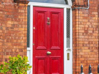 46 York Road, Dun Laoghaire, Co Dublin, Dun Laoghaire, Co. Dublin - Image 2