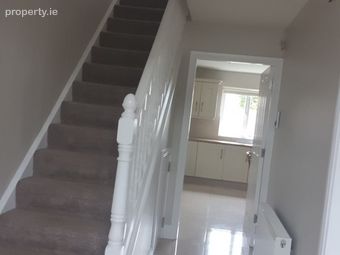 95 Cluain L&aacute;rach, Knockenduff, Tramore, Co. Waterford - Image 2