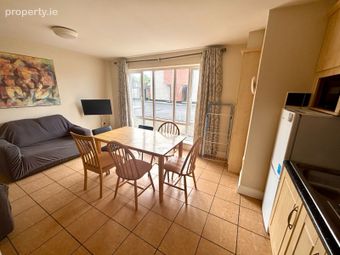 28 Glas&aacute;n, Ballybane, Merlin, Co. Galway - Image 3