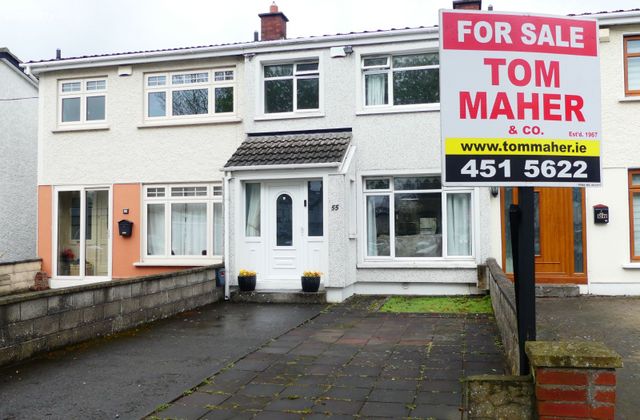 55 The Crescent, Millbrook Lawns, Oldbawn, Dublin 24 - Click to view photos