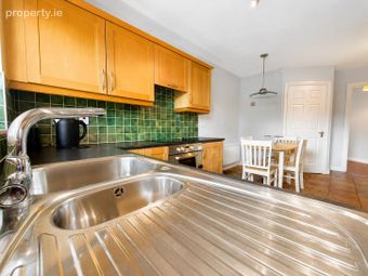 1 Woodville Grove, Woodville Grange, Athlone, Co. Westmeath - Image 2