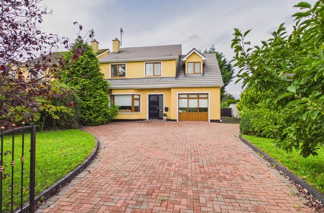 Castlebar Road, Ballinrobe, Co. Mayo, Ballinrobe, Co. Mayo - Click to view photos