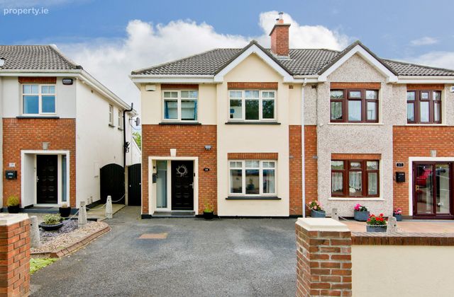 18 Rathlyon Park, Ballycullen, Dublin 24, Ballycullen, Dublin 24 - Click to view photos