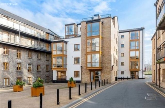 Bellevue Apartments, Islandbridge, Dublin 8 - Click to view photos