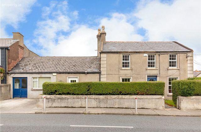 Forge House, Newtown Park, Blackrock, Co Dublin, Blackrock, Co. Dublin - Click to view photos