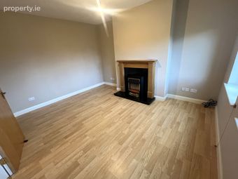 33 Meadow Court, Elm Park, Claremorris, Co. Mayo