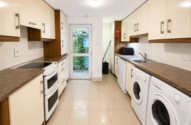 7 Coyle Square, Evergreen Street, Cork City Centre, Co. Cork - Click to view photos