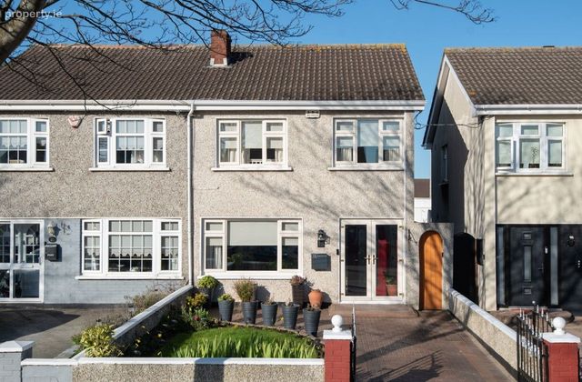 15 Grange Abbey Grove, Grange Abbey, Donaghmede, Dublin 13 - Click to view photos