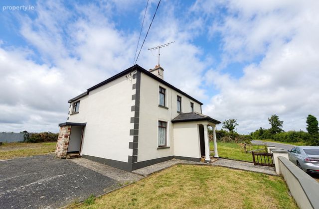 Cloonshannagh, Roosky, Cloonfower, Co. Roscommon - Click to view photos