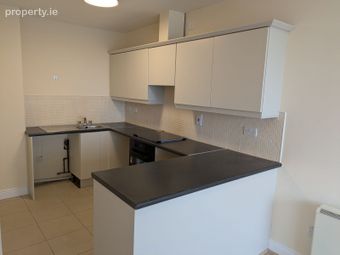Apartment 35, Block A, Cameron Court, Cork Street, Dublin 8, Dolphin's Barn, Dublin 8 - Image 2