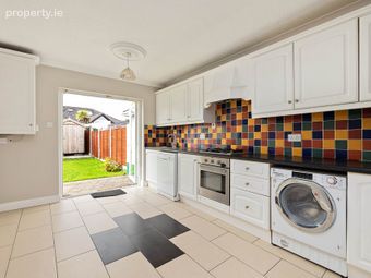 17 Castle Village Crescent, Celbridge, Co. Kildare, Celbridge, Co. Kildare - Image 2