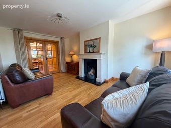 3 Chapel Hill, Carlingford, Co. Louth - Image 4