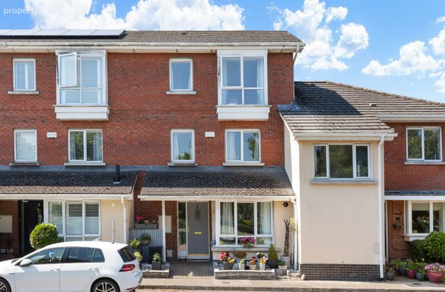 2 Fernleigh Lawn, Castleknock, Dublin 15, Castleknock, Dublin 15 - Click to view photos