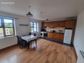 Apartment 2, Pier View House, West End, Castletownbere, Beara, Co. Cork - Image 4