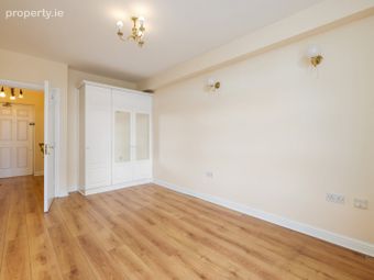 32 Georges Quay Apartments, 2 Georges Quay, Dublin 2, Dublin 2 - Image 5