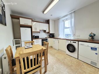 5 Cahergal Terrace, Old Youghal Road, Dillons Cross, Co. Cork - Image 2