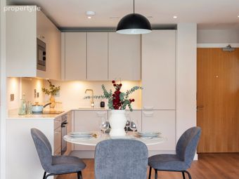 1 Bedroom Apartment, Sandyford Central, Sandyford, Dublin 18 - Image 2