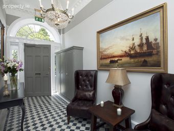 56 Fitzwilliam Square, Dublin 2 - Image 2