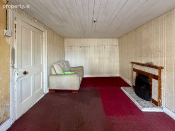Tailors Cottage, Hotel Street, Tinnahinch, Graiguenamanagh, Co. Carlow - Image 5