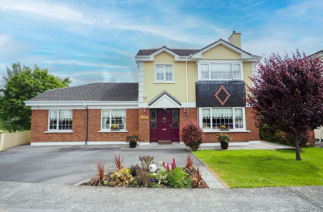 60 The Oaks, Turlough Road, Castlebar, Co. Mayo - Click to view photos