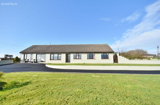 The Cooleen, Lacka East, Lisselton, Co. Kerry - Click to view photos