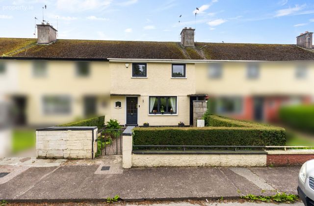 9 Saint Josephs View, Riverstown, Glanmire, Co. Cork - Click to view photos