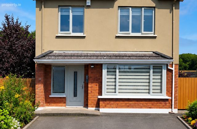 16 P&aacute;irc An Tobar, Kanturk, Kanturk, Co. Cork - Click to view photos