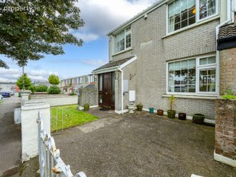 235 Comeragh Park, The Glen, Blackpool, Dillons Cross, Co. Cork - Image 2