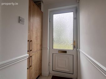 14 Bridge Court, Bridge Street, Ballinasloe, Co. Galway - Image 4