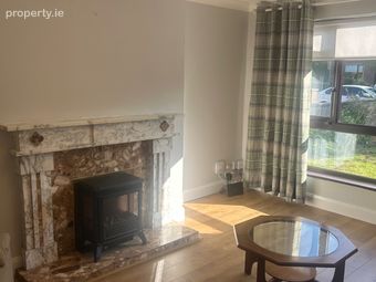 8 Meadow Court, Naas, W91 F9ce, Naas, Co. Kildare - Image 3