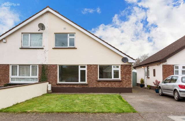 24 Cherryfield Close, Hartstown, Clonsilla, Dublin 15, Hartstown, Dublin 15 - Click to view photos
