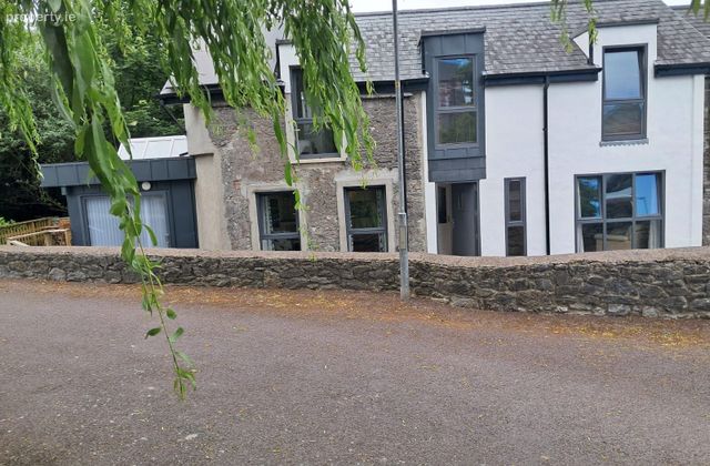 Mill Road, Midleton, Co. Cork, Midleton, Co. Cork - Click to view photos
