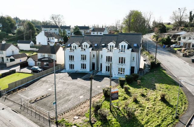 Rossole View, 116 Sligo Road, Rossorry, Enniskillen, Co. Fermanagh, Enniskillen, Co. Fermanagh - Click to view photos