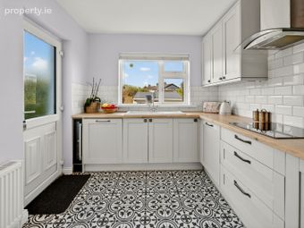 25 Kenley Close, Model Farm Road, Co. Cork - Image 5