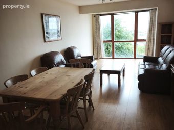 Apartment Highgrove,mount Talbot,monastery Road,dublin 22, Fox &amp; Geese, Dublin 22 - Image 5