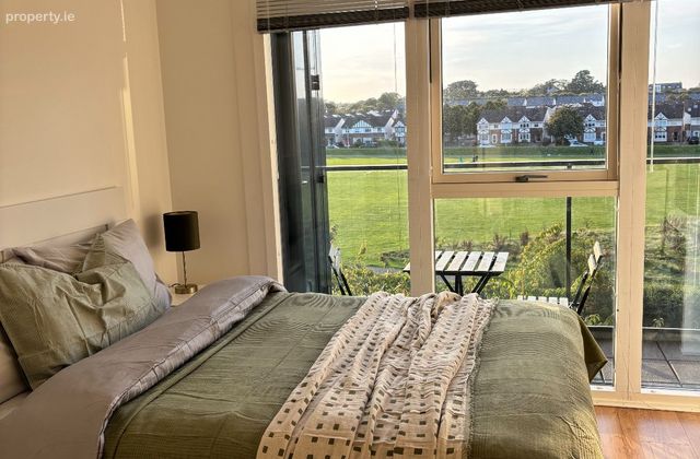 Weavers Hall, Levmoss Park, The Gal, Leopardstown, Dublin 18 - Click to view photos