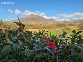 Tra Beag Cottage, Culfin, Renvyle, Galway, Co. Galway, Salrock, Co. Galway - Image 3