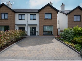 8 The Mews, Heathfield, Carriganarra, Clash, Co. Cork