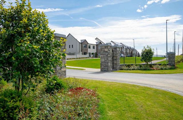 Creche At Rose House, Rose Hill, Mallow, Cork, Mallow, Co. Cork - Click to view photos