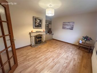 52 Lurgan Park, Renmore, Galway, Renmore, Co. Galway - Image 3